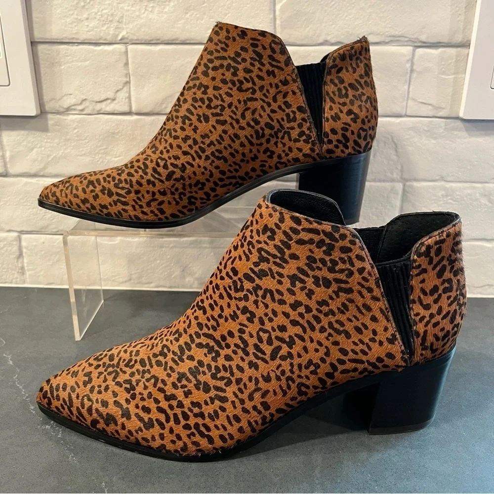 NWT sanctuary sz 9.5 Revel spotted calf hair leather ankle booties